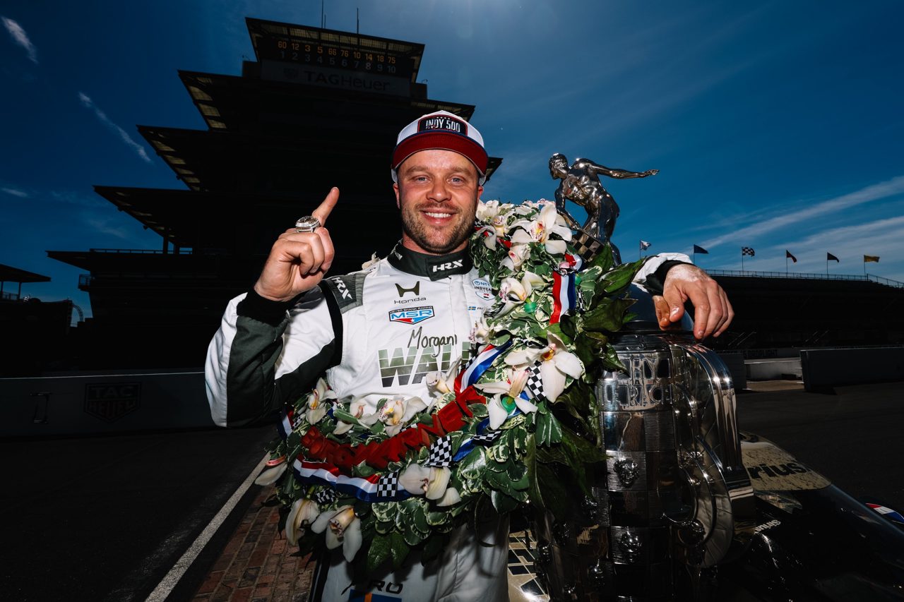 Indy 500-vinnaren Felix Rosenqvist hyllas i Värnamo