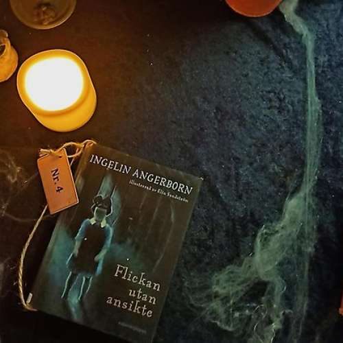 Bokdetektiv och spökvandring