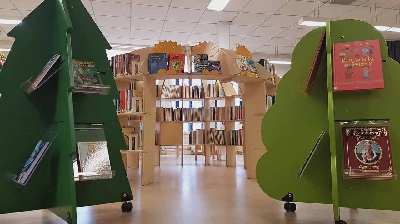 Sagolek på Mariannelunds bibliotek